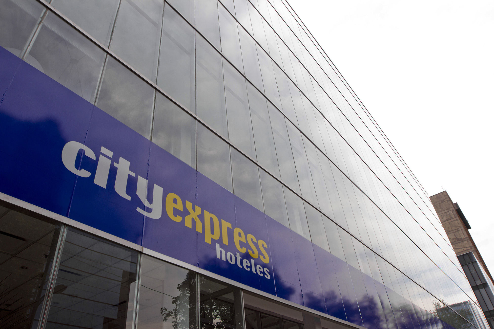 City Express Plus By Marriott Insurgentes Sur Mexiko-Stadt Exterior foto